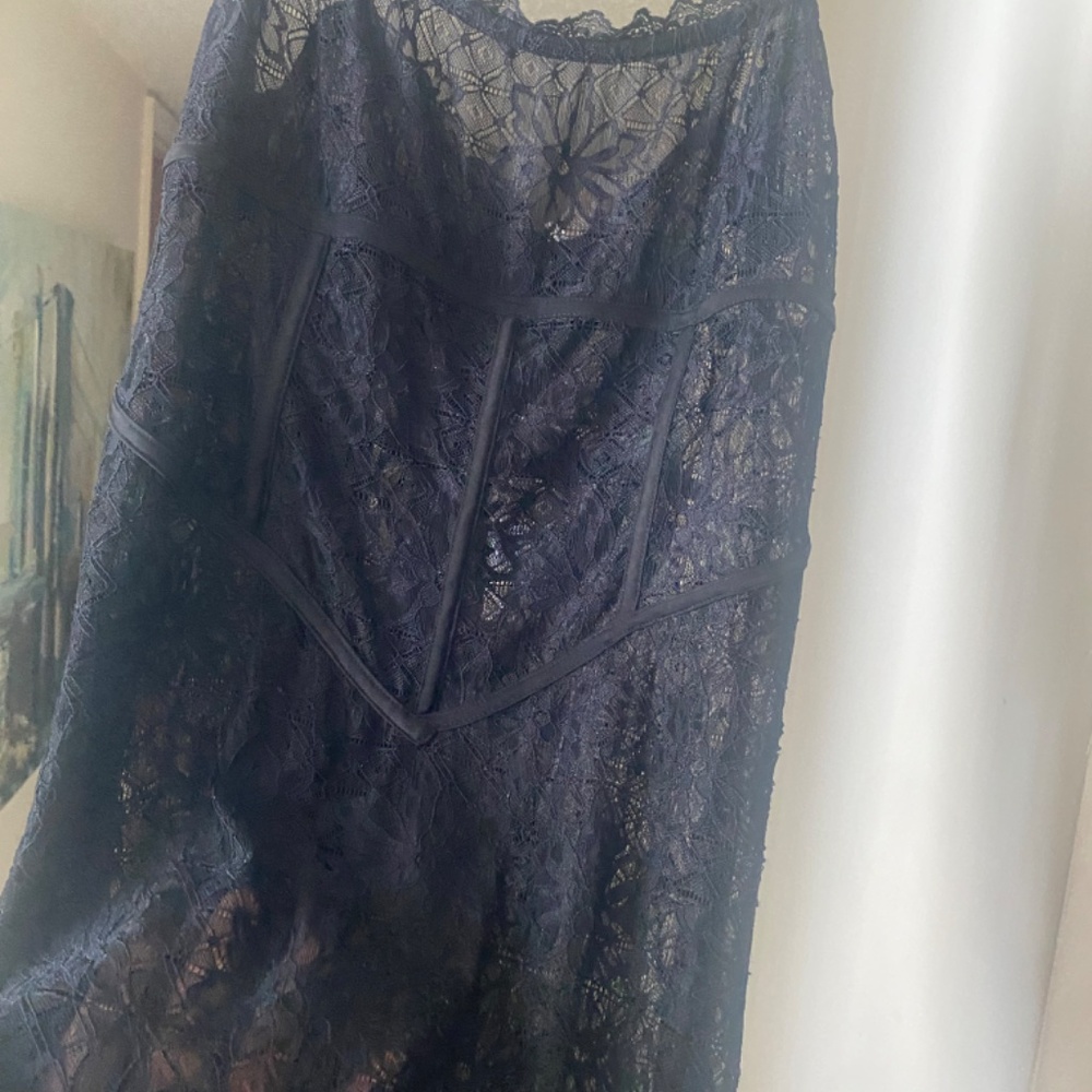Mathilde Lace Corset Dress - Picture 5 of 8